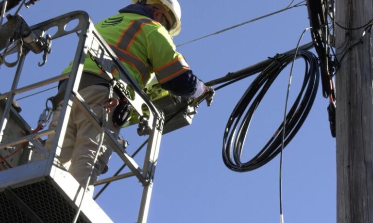 AT&T delays 500,000 fiber-to-the-home builds due to severe fiber shortage