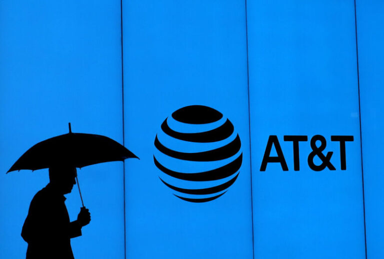 AT&T failed to fix Ohio man’s broken Internet service for a month