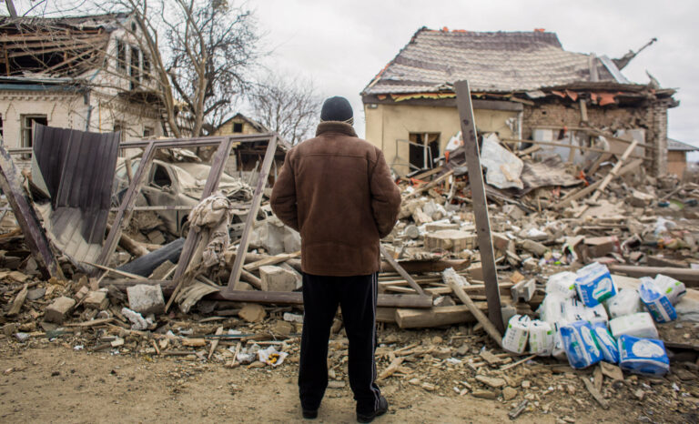 The online volunteers hunting for war crimes in Ukraine