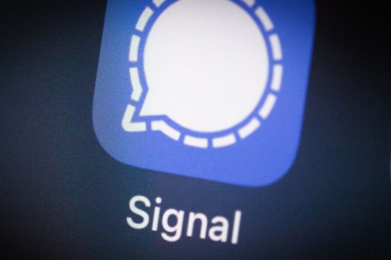1,900 Signal users’ phone numbers exposed by Twilio phishing
